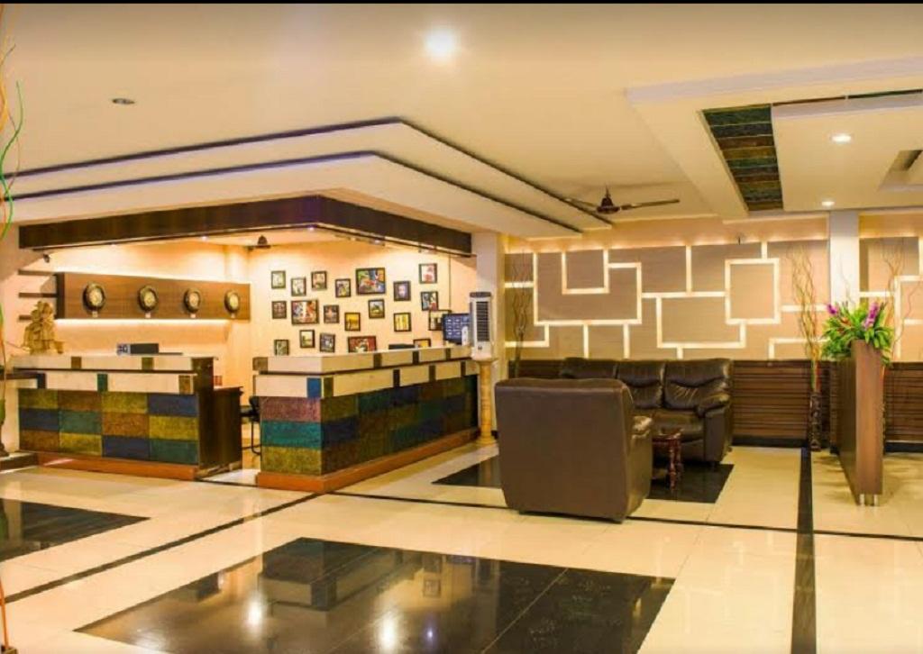 ויסאקפאטנם A.R Grand Hotel מראה חיצוני תמונה