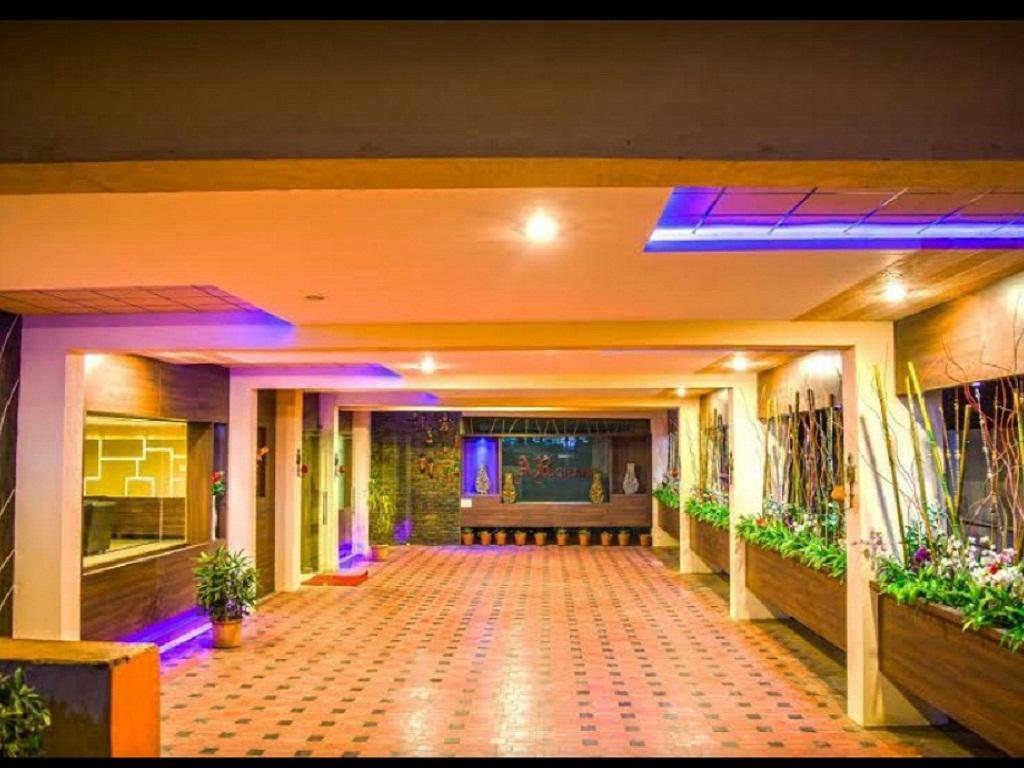 ויסאקפאטנם A.R Grand Hotel מראה חיצוני תמונה